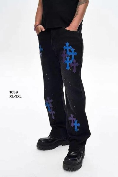 Jeans homme avec croix stylées