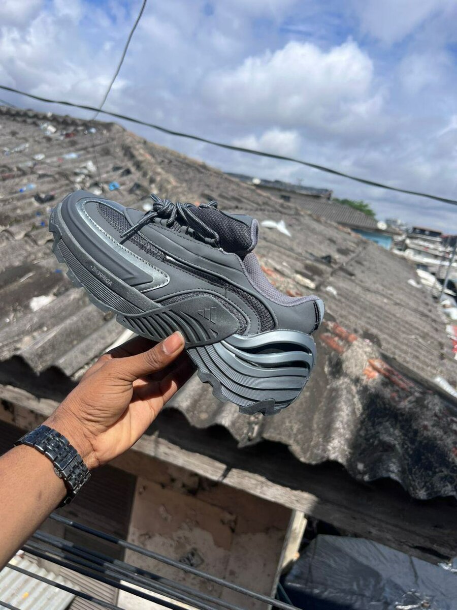 Sneakers modernes Adidas