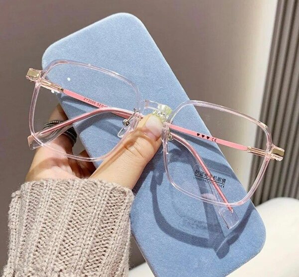 Lunettes de vue et de soleil élégantes