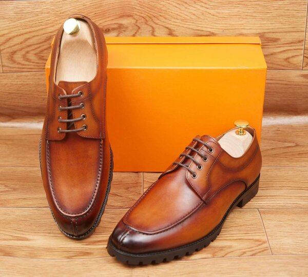 Chaussures habillées en cuir