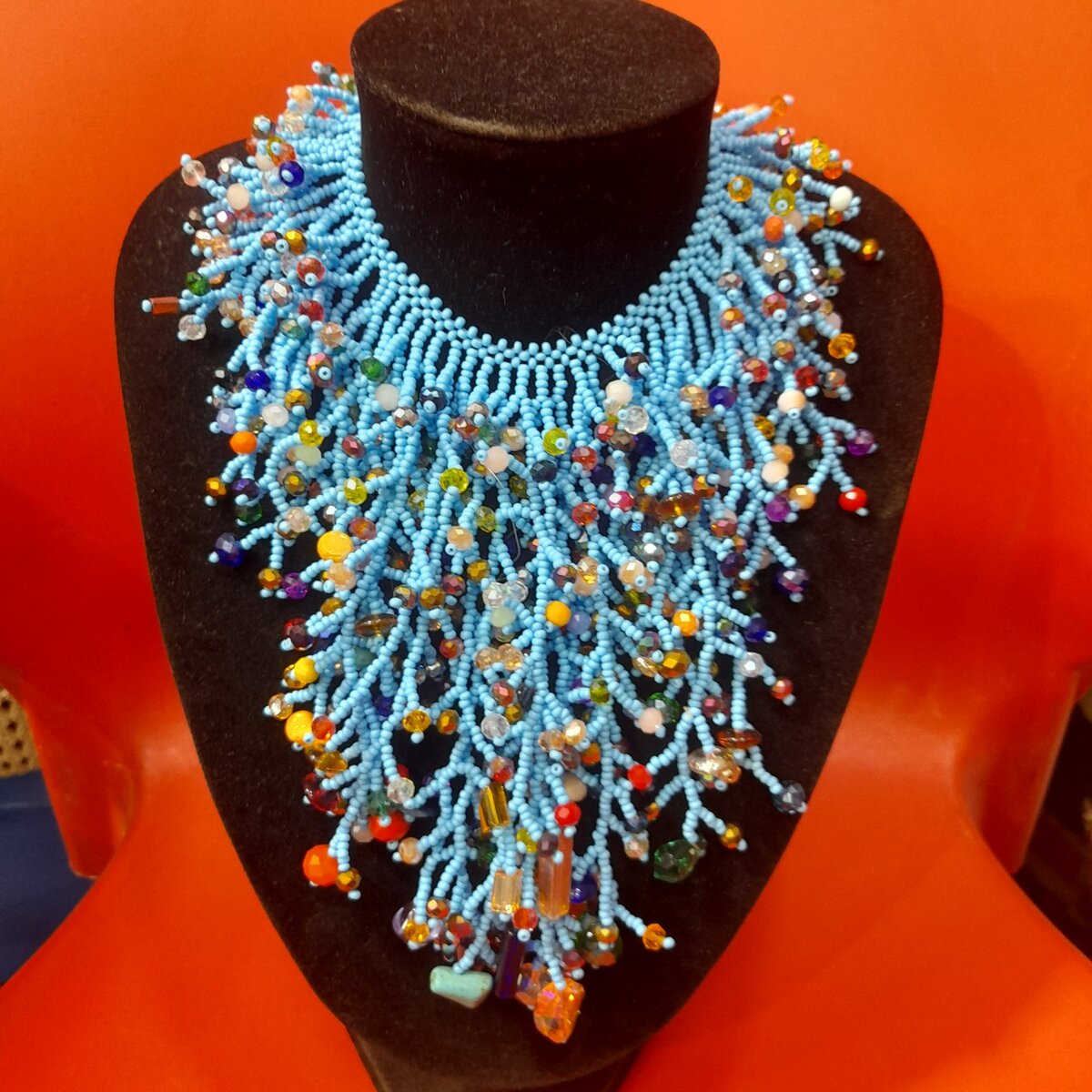 beaded ncklace