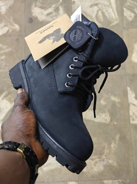 Bottes imperméables en cuir