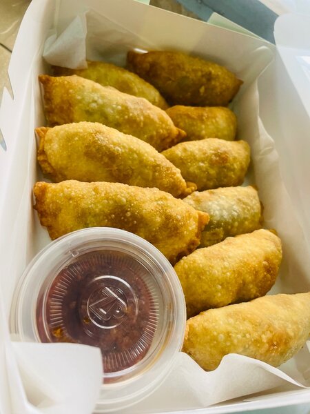 Pastels au poisson/ 10 pcs