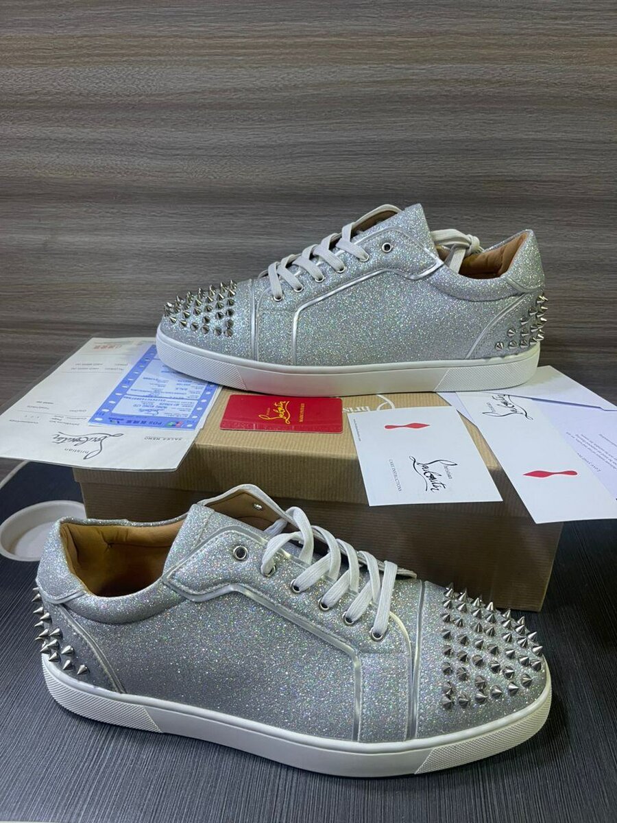 Louboutin prix promo