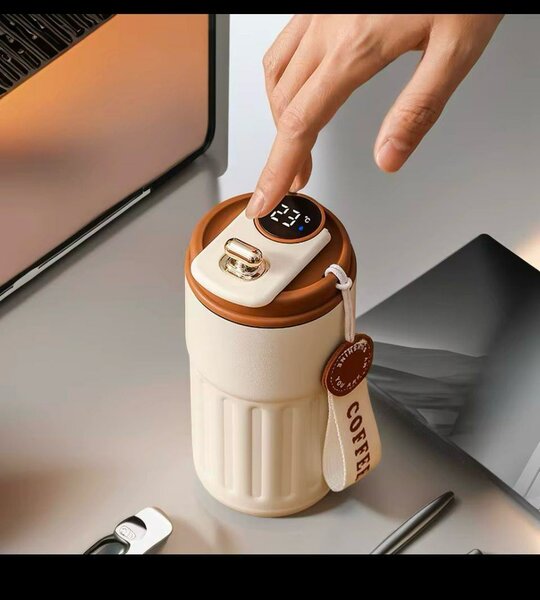 Gourde Thermos avec Ecran LED