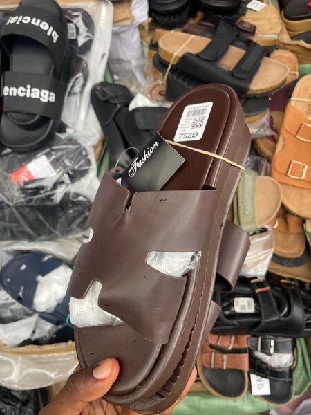 Sandales en cuir élégantes