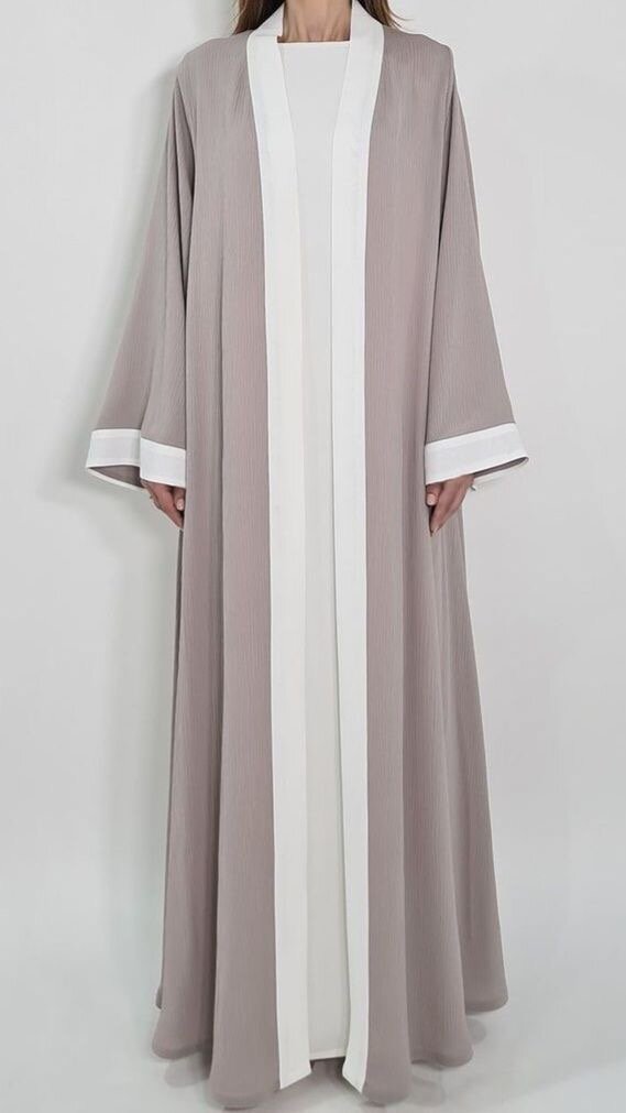 Abayas élégantes pour femmes