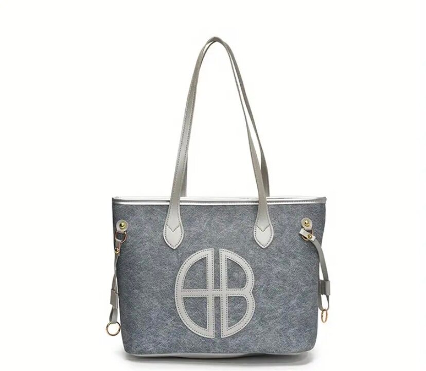 Sac à main en toile élégante