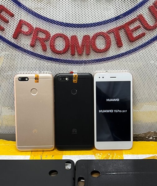Smartphones Huawei Y6 Pro 2017