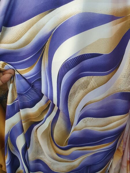 Tissu brode  Channel crêpes