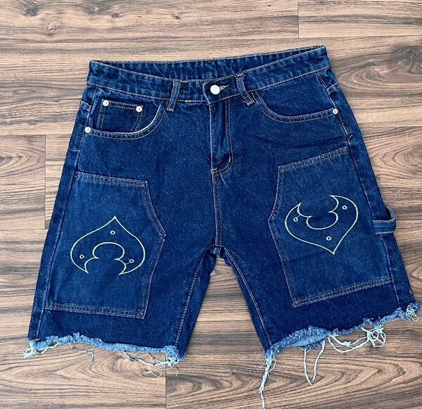 Shorts en denim déchirés