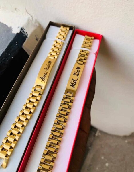 Customized bracelet/Necklaces