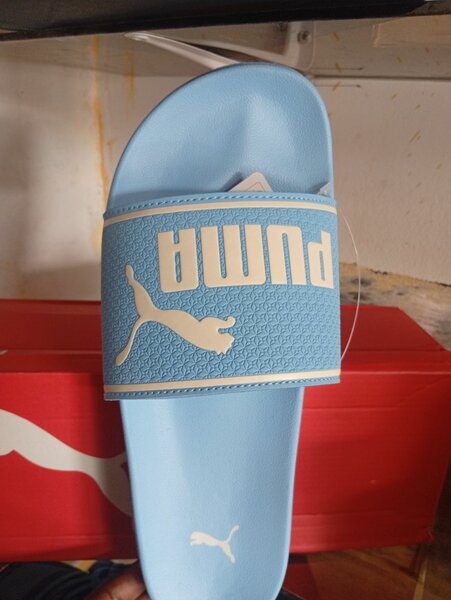 Claquettes Puma Bleu