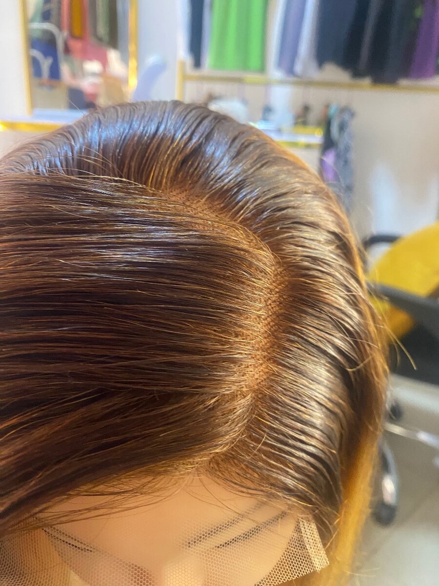 Dark root blonde wig