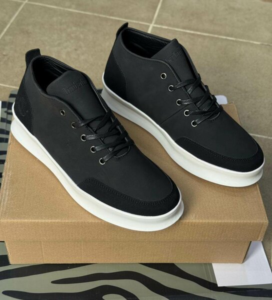 Chaussures noires décontractées