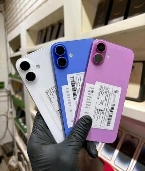 Smartphone Coloré Triple Caméra