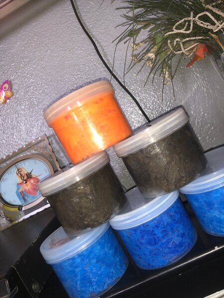 Slime en couleurs variées