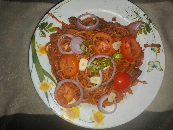 Nouilles aux tomates fraîches