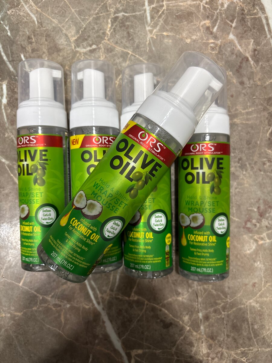Mousse coiffante ORS à l'huile d'olive