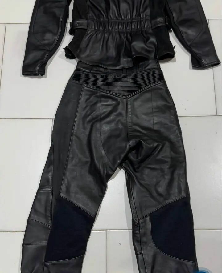 Combinaison Moto en Cuir