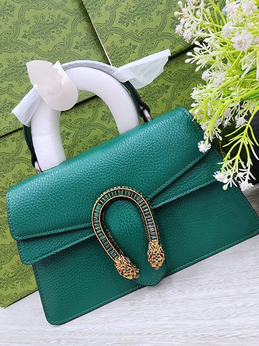 Sac à main en cuir avec fermoir en forme de sabot