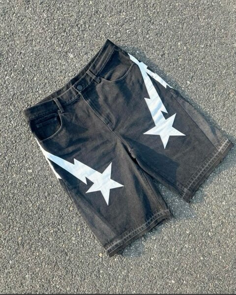 Shorts noirs étoilés tendance