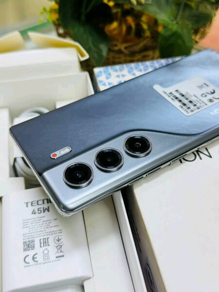 Tecno Camon 40 Pro 256GB