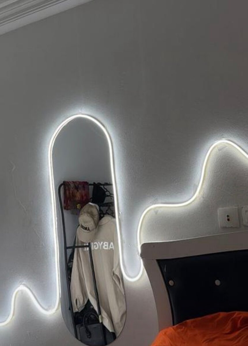 Miroir LED mural moderne