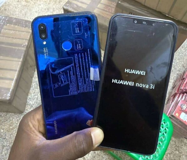 Huawei Nova 3i Smartphone
