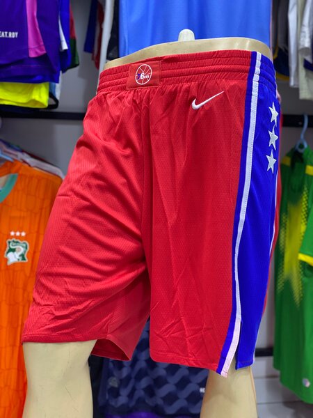 Shorts de basket rouges