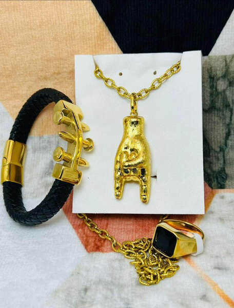 Ensemble de bijoux fantaisie