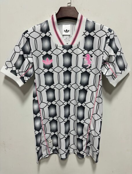 Maillots rétro Adidas