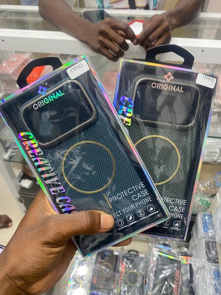 Coque carbone iPhone 17 pro