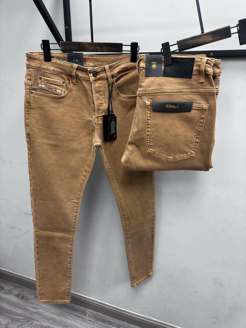 Jeans slim pour hommes