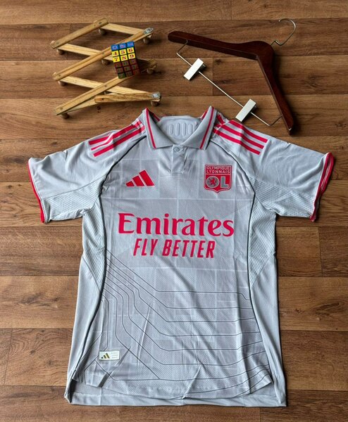 Maillot Lyon Domicile 2023