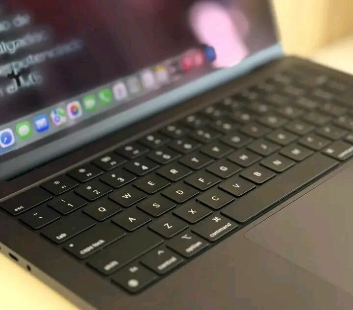 MacBook Pro 14 pouces puissant