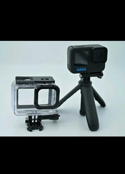 Caméra sport étanche avec trépied