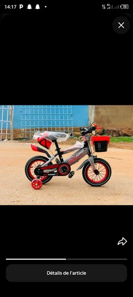 Tricycle enfant rouge et blanc