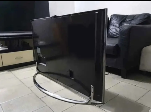 Téléviseur intelligent Flat English