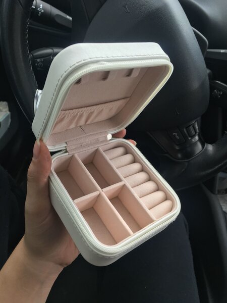 Boîte à bijoux de voyage en cuir