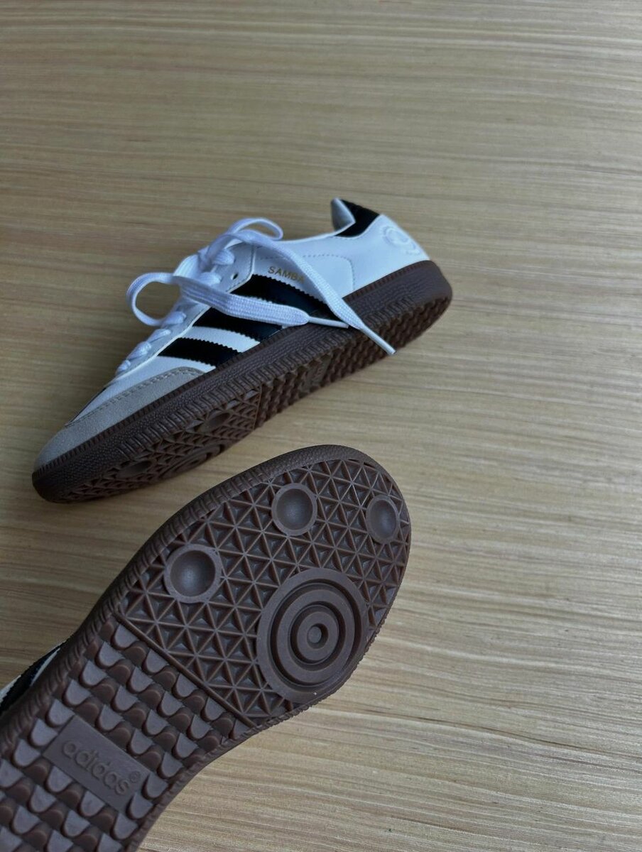 Adidas Samba
