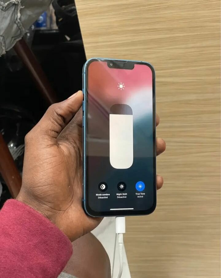 iPhone reconditionné bleu