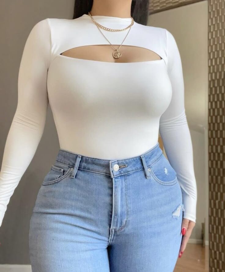 Body femme élégant