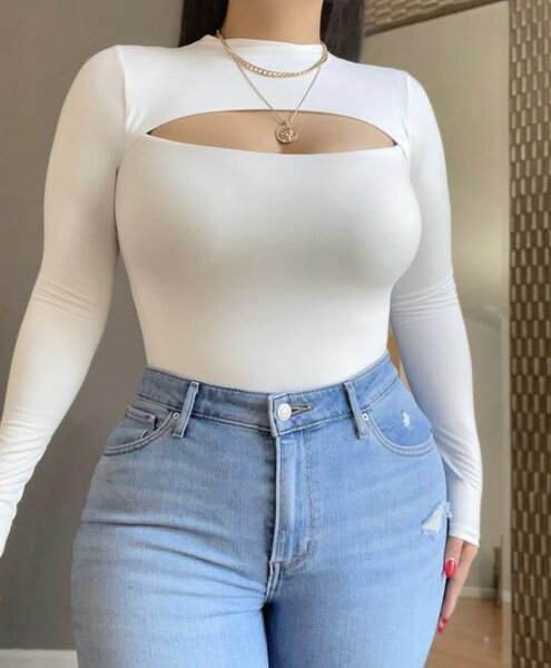 Body femme élégant