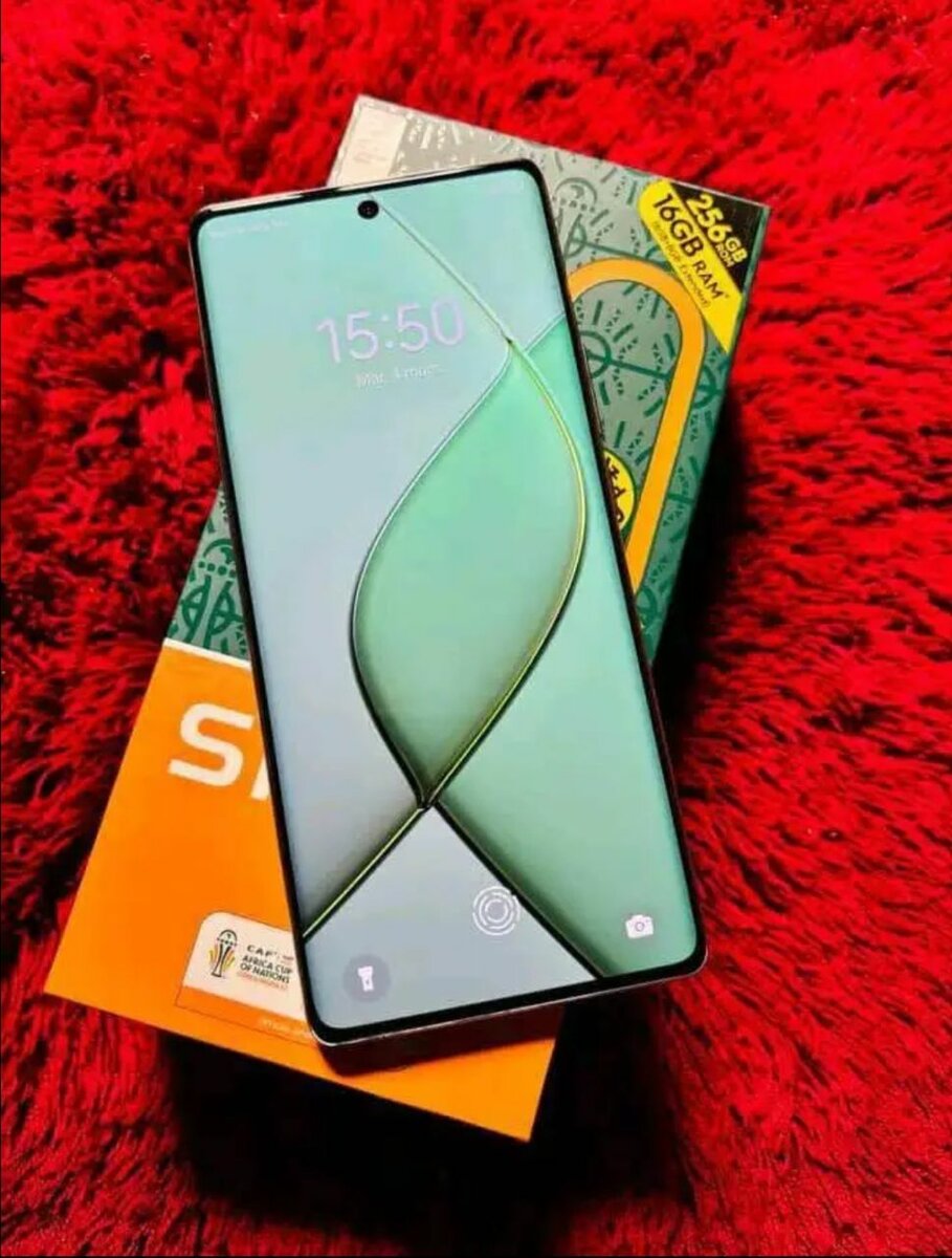 Smartphone Tecno moderne