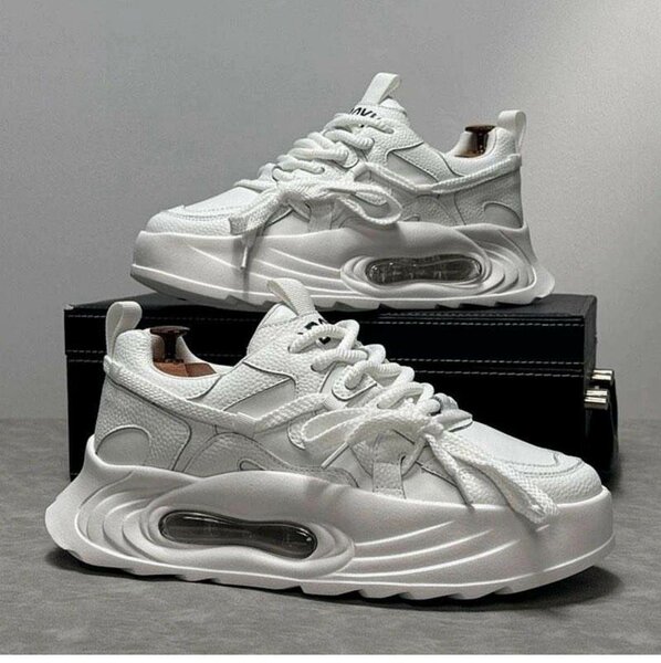 Baskets épaisses tendance