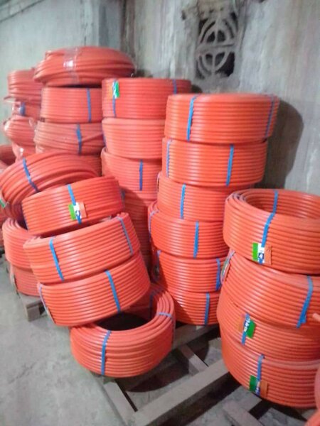 Tuyaux flexibles de câblage