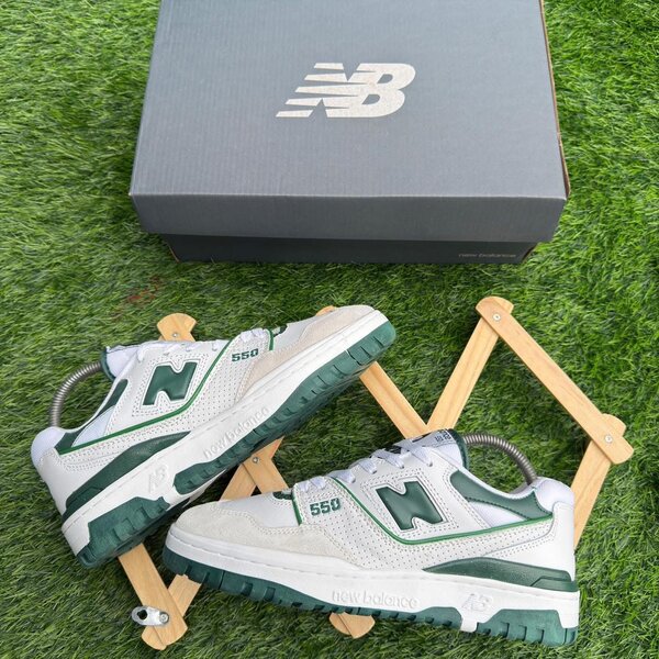 Baskets New Balance 550