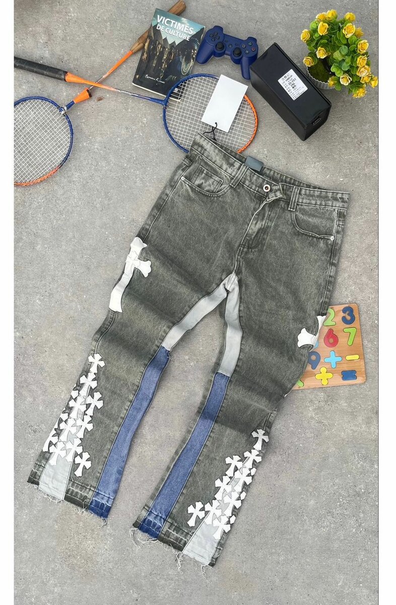 Jeans patchwork fleuri