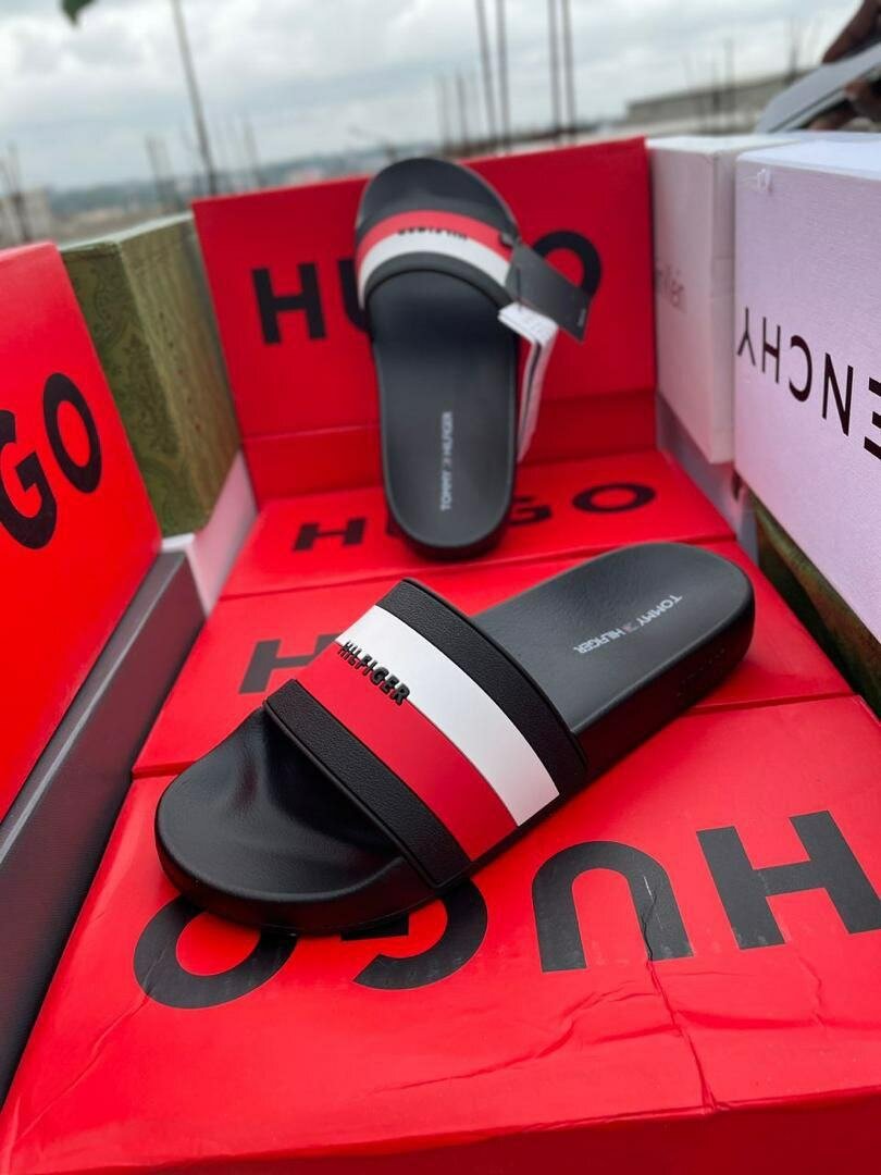 Claquettes Hugo rouges